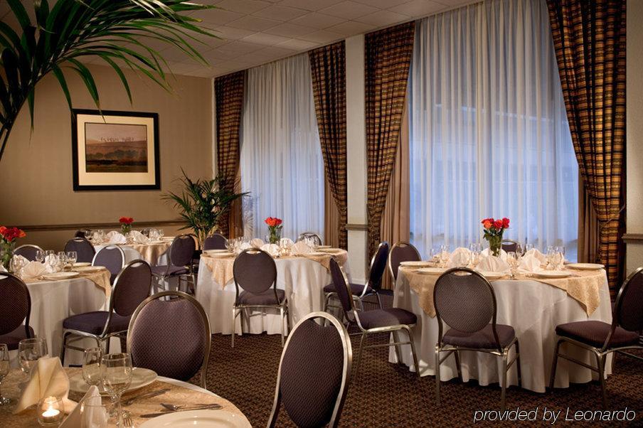 Crowne Plaza San Antonio Airport By Ihg Hotell Restaurant bilde